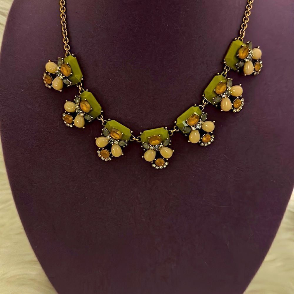 J Crew Bold Statement Necklace Goldtone